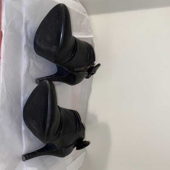 Elegant black ankle boot - Picture 5 of 6